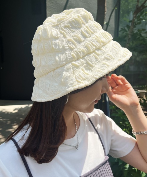 CLEA（クレア）の「ふくれジャガード/ポップコーンバケットハット（ハット・レディース・ホワイト/ブラック・FREE）」の9枚目の写真