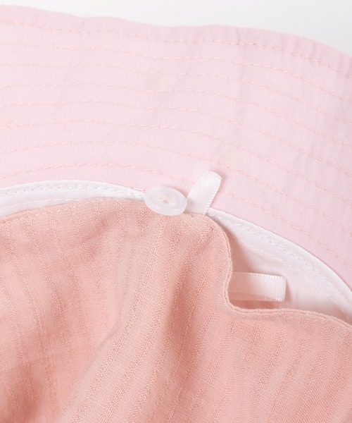 KP DECO（ケーピーデコ）の「小花刺繍の日よけ付きハット(S～L)（ハット・キッズ・オフホワイト/ピンク・SMALL/MEDIUM/LARGE）」の6枚目の写真