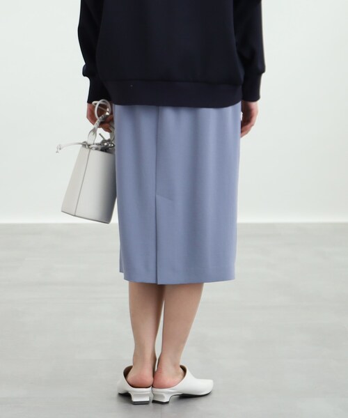 INDIVI（インディヴィ）の「◆【こなれSETUP/洗える】ストレートスカート（スカート・レディース・ライトグリーン系/サックスブルー系5/ブラック/グレー系その他6・42/40/13/03/36/05/15 /12/38/34/17/19）」の13枚目の写真