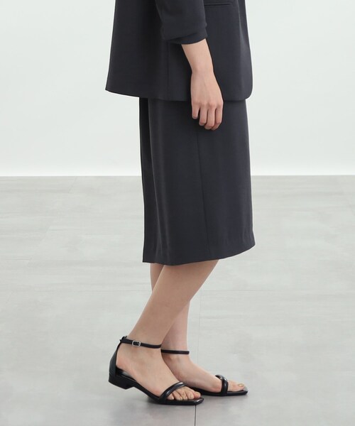 INDIVI（インディヴィ）の「◆【こなれSETUP/洗える】ストレートスカート（スカート・レディース・ライトグリーン系/サックスブルー系5/ブラック/グレー系その他6・42/40/13/03/36/05/15 /12/38/34/17/19）」の17枚目の写真