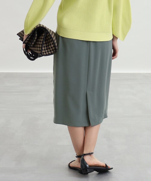 INDIVI（インディヴィ）の「◆【こなれSETUP/洗える】ストレートスカート（スカート・レディース・ライトグリーン系/サックスブルー系5/ブラック/グレー系その他6・42/40/13/03/36/05/15 /12/38/34/17/19）」の21枚目の写真