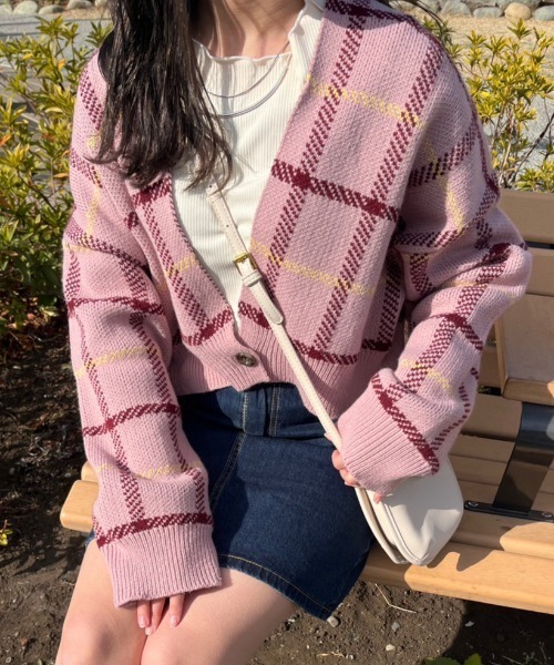 nemne store(ネンネストア)の「深Vネックチェック柄カーディガン(カーディガン/ボレロ・レディース・グリーン/ピンク/ブルー/アイボリー・フリー)」の19枚目の写真
