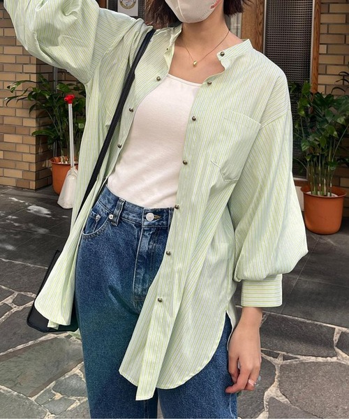 CPCM（シーピーシーエム）の「Wボタンストライプ袖ボリュームブラウス（シャツ/ブラウス・レディース・ネイビー/オレンジ/サックスブルー/グリーン・FREE）」の2枚目の写真