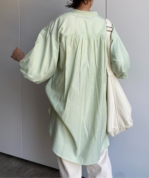 CPCM（シーピーシーエム）の「Wボタンストライプ袖ボリュームブラウス（シャツ/ブラウス・レディース・ネイビー/オレンジ/サックスブルー/グリーン・FREE）」の17枚目の写真