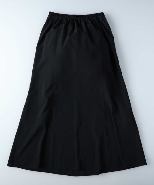 HONEYSUCKLE ROSE（ハニーサックルローズ）の「【HONEYSUCKLE ROSE】裾フレアスカート（スカート・レディース・ブラック/ブルー/ダークインディゴブルー/ホワイト×ブラック・M/L）」の15枚目の写真