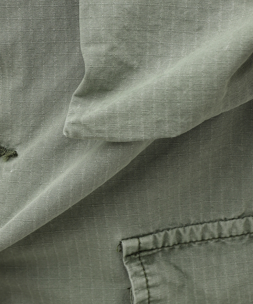 JOURNAL STANDARD J.S HOMESTEAD(ジャーナルスタンダードホームステッド)の「【J.S.Homestead】MULTIFUNCTIONAL SACK JACKET(ミリタリージャケット・メンズ・ネイビー/カーキ・LARGE/MEDIUM)」の6枚目の写真