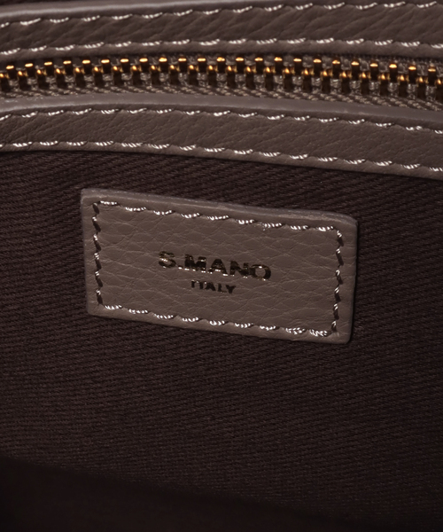 EDIFICE（エディフィス）の「【S.MANO / エス マーノ】 KNAPSACK（ショルダーバッグ・メンズ・ブラック/グレー・FREE）」の15枚目の写真