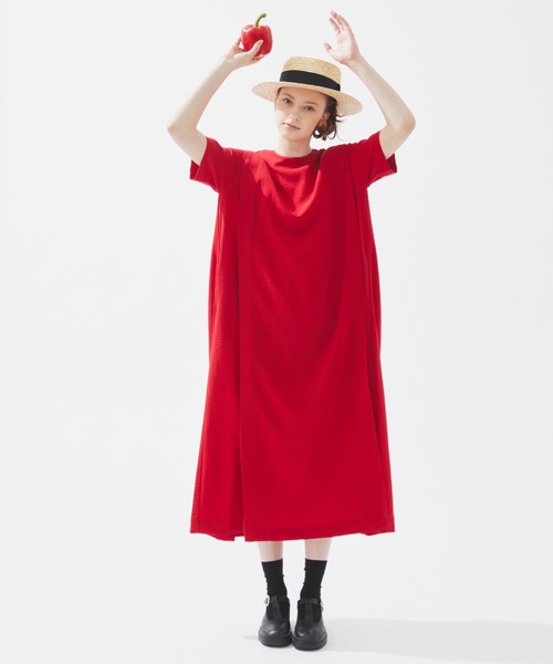 EDIT Gris（エディットグリ）の「【ボディラインを拾わないゆったりシルエット】半袖リネンタッチワンピース（ワンピース・レディース・レッド/ブルー/ブラック/ライトベージュ・FREE）」の4枚目の写真