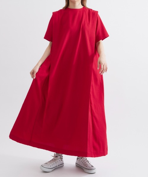 EDIT Gris（エディットグリ）の「【ボディラインを拾わないゆったりシルエット】半袖リネンタッチワンピース（ワンピース・レディース・レッド/ブルー/ブラック/ライトベージュ・FREE）」の8枚目の写真