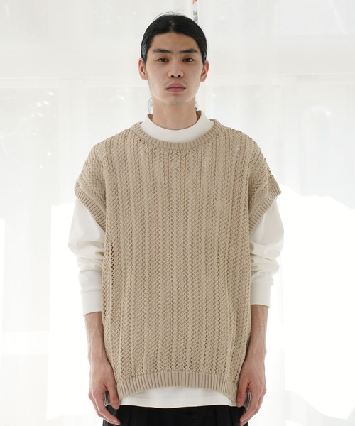 Air Tokyo（エアートウキョー）の「オーバーサイズ 透かし編み クルーネック ニットベスト <セレクトアイテム>（ベスト・メンズ・ブラック/ベージュ・LARGE/X-LARGE）」の6枚目の写真
