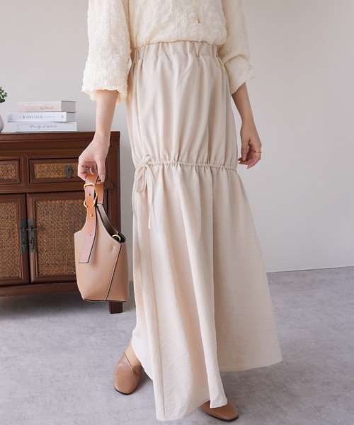 IAMUSE（アイアミューズ）の「ドロストフレアスカート S0971【IAMUSE】（スカート・レディース・ブラック/ライトベージュ・FREE）」の21枚目の写真