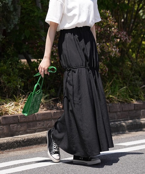 IAMUSE（アイアミューズ）の「ドロストフレアスカート S0971【IAMUSE】（スカート・レディース・ブラック/ライトベージュ・FREE）」の8枚目の写真