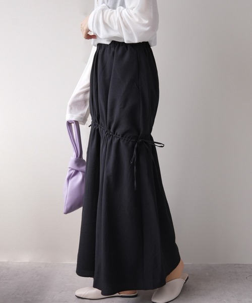 IAMUSE（アイアミューズ）の「ドロストフレアスカート S0971【IAMUSE】（スカート・レディース・ブラック/ライトベージュ・FREE）」の12枚目の写真