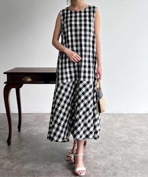 Chez toi（シェトワ）の「裾ティアードノースリワンピース（ワンピース・レディース・レッド/ライム/ブラック/ブラック系その他・FREE）」の10枚目の写真