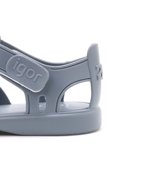 CIAOPANIC TYPY(チャオパニックティピー)の「【igor】TOBBY SOLID(サンダル・キッズ・ブルー・16cm/17cm/18cm)」の3枚目の写真