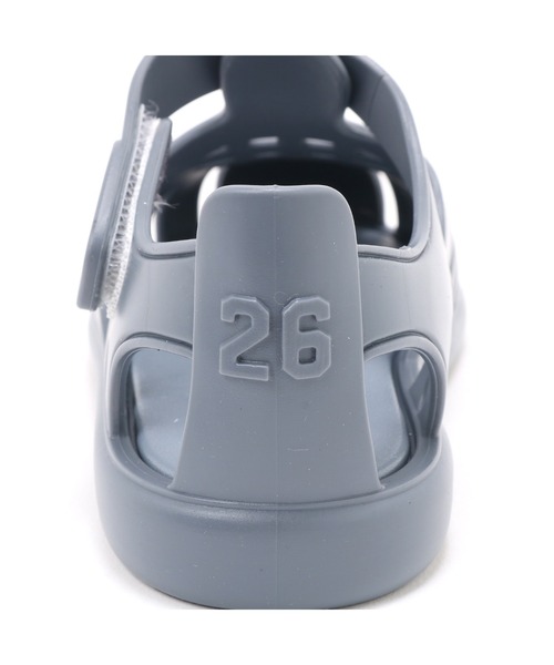 CIAOPANIC TYPY(チャオパニックティピー)の「【igor】TOBBY SOLID(サンダル・キッズ・ブルー・16cm/17cm/18cm)」の4枚目の写真