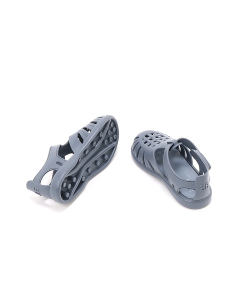 CIAOPANIC TYPY(チャオパニックティピー)の「【igor】TOBBY SOLID(サンダル・キッズ・ブルー・16cm/17cm/18cm)」の6枚目の写真