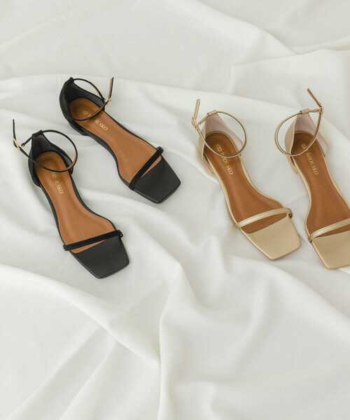 RODE SKO（ロデスコ）の「『MADE IN JAPAN』 ナローストラップフラットサンダル（サンダル・レディース・ブラック/ゴールド・36/37/38）」の5枚目の写真