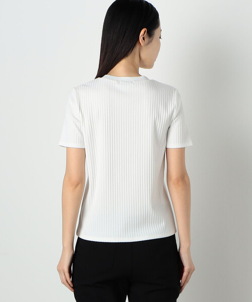 COMME CA ISM(コムサイズム)の「★TV着用商品★リブ ベーシック Tシャツ(Tシャツ/カットソー・レディース・オフホワイト/ダークブラウン/ピンク/ネイビー・MEDIUM/LARGE)」の16枚目の写真