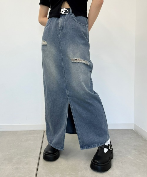 WHO'S WHO gallery(フーズフーギャラリー)の「クラッシュデニムロングスカート(デニムスカート・レディース・ブルー/ブラック・FREE)」の2枚目の写真