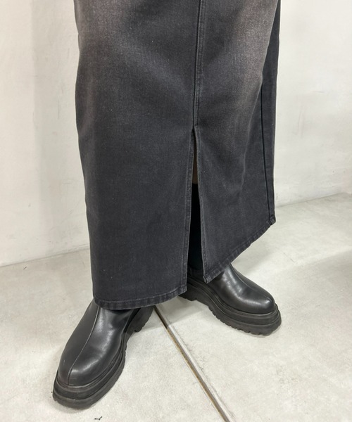 WHO'S WHO gallery(フーズフーギャラリー)の「クラッシュデニムロングスカート(デニムスカート・レディース・ブルー/ブラック・FREE)」の18枚目の写真