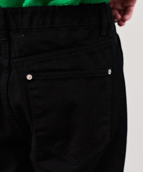 REON STUDIO（レオンスタジオ）の「韓国ブランド RE:ON STUDIO レオンスタジオ MIN WIDE BLACK DENIM デニムパンツ ジーンズ ワイドデニム ストレートデニム（デニムパンツ・メンズ・ブラック・M/L）」の13枚目の写真
