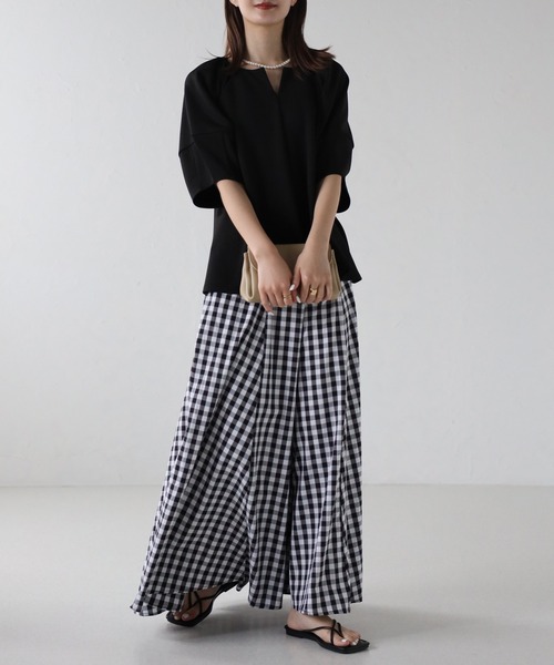 sakishimatokyo(サキシマトーキョー)の「コクーンスリーブキーネックトップス(Tシャツ/カットソー・レディース・ブラック/グレイッシュベージュ/オフホワイト/チャコール・FREE)」の5枚目の写真