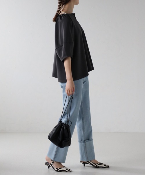sakishimatokyo(サキシマトーキョー)の「コクーンスリーブキーネックトップス(Tシャツ/カットソー・レディース・ブラック/グレイッシュベージュ/オフホワイト/チャコール・FREE)」の18枚目の写真