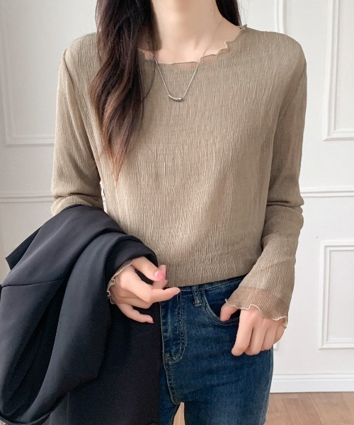LADY LIKE(レディライク)の「ロンT付きシアートップス2点セット(シャツ/ブラウス・レディース・ベージュ/モカ・M)」の2枚目の写真