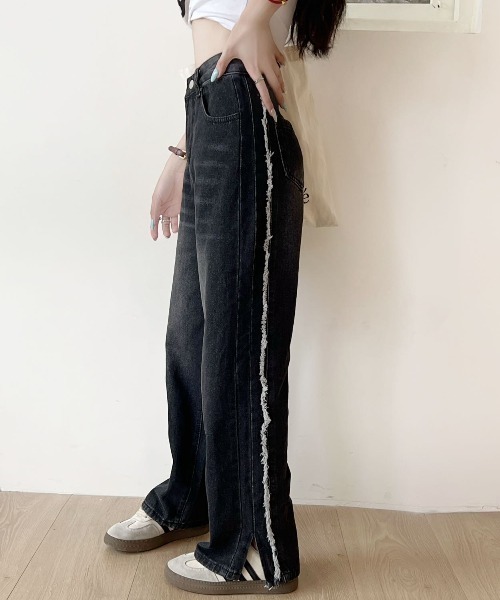 【美品✨】FMiBL 24SSモデル　スリットデニム　ダメージフリンジ加工　S 美品✨】FMiBL 24SSモデル スリットデニム ダメージフリンジ加工
