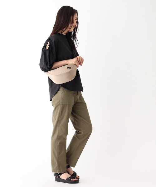 Lee（リー）の「◆【コラボ商品】Lee × OPAQUE. CLIP ミニショルダー（ショルダーバッグ・レディース・ブラック/ベージュ/ライトグレー/カーキ・00）」の17枚目の写真