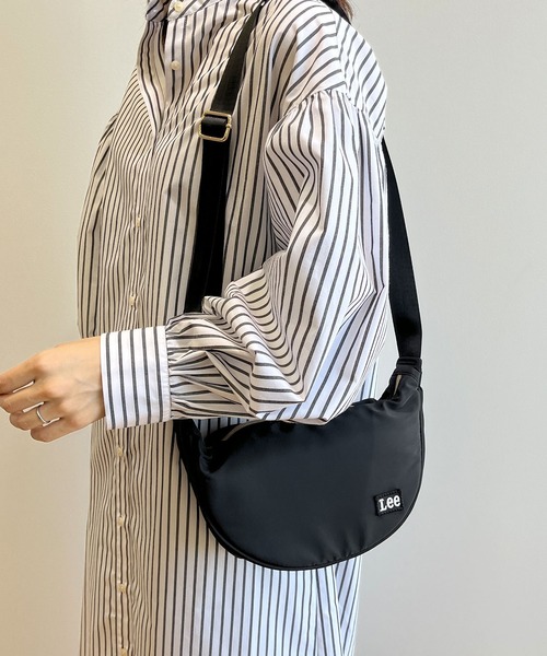 Lee（リー）の「◆【コラボ商品】Lee × OPAQUE. CLIP ミニショルダー（ショルダーバッグ・レディース・ブラック/ベージュ/ライトグレー/カーキ・00）」の2枚目の写真