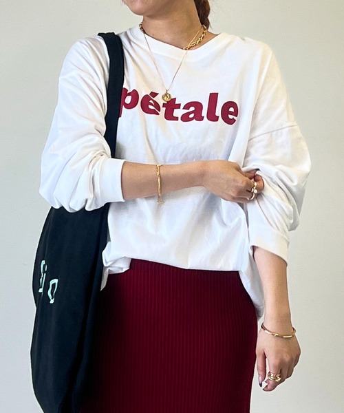 un dix cors(アンディコール)の「petale長袖カットソー(Tシャツ/カットソー・レディース・ホワイト/ブラック/ボルドー・FREE)」の3枚目の写真