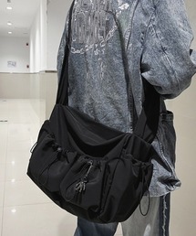 MGV（エムジーヴィー）の「ドローコードショルダーバッグ（ショルダーバッグ）」