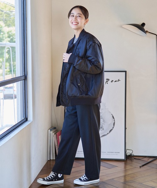 Arnold Palmer(アーノルドパーマー)の「2WAY MA-1 ウラ キルティング ジャケット(ブルゾン・レディース・ブラック/チャコールグレー/ベージュ・S/M/L)」の13枚目の写真