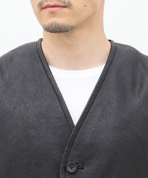 EDIFICE(エディフィス)の「シープベジレザー ベスト(その他アウター・メンズ・ブラック・FREE)」の6枚目の写真