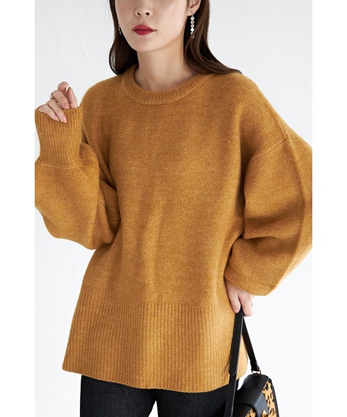 &. NOSTALGIA(アンドドットノスタルジア)の「【ZOZO限定】サイドスリットもちもちニットプルオーバー(ニット/セーター・レディース・オートミール/ネイビー/イエロー・FREE)」の3枚目の写真