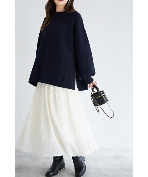 &. NOSTALGIA(アンドドットノスタルジア)の「【ZOZO限定】サイドスリットもちもちニットプルオーバー(ニット/セーター・レディース・オートミール/ネイビー/イエロー・FREE)」の12枚目の写真