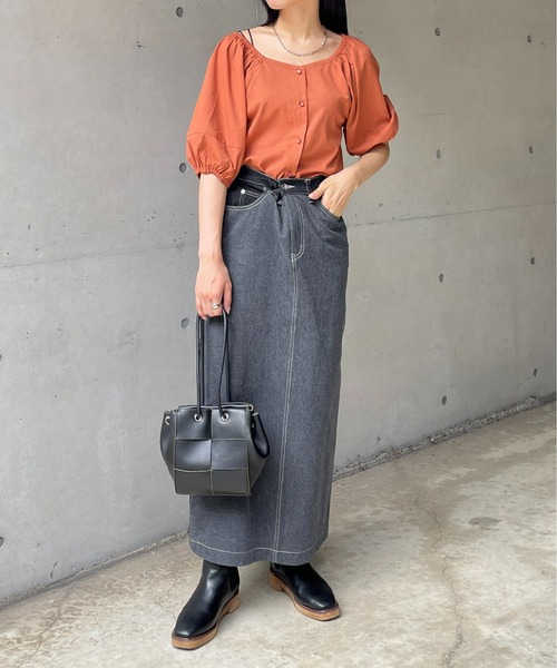 Thevon(ゼボン)の「スクエアネック5分袖バルーンスリーブブラウス(シャツ/ブラウス・レディース・オレンジ/オフホワイト/ブラック/カーキ・FREE)」の21枚目の写真