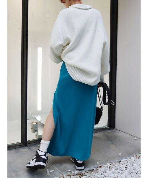 EVRIS（エヴリス）の「ZIPスリットロングスカート（スカート・レディース・ブラック/ブルー・FREE）」の11枚目の写真