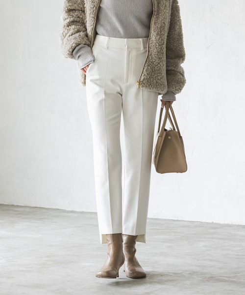 Noble（ノーブル）の「《追加》キャロットシルエットステップヘムパンツ（スラックス・レディース・ホワイト系その他/ベージュ/ラベンダー/ブラック・34/36/38/40）」の11枚目の写真