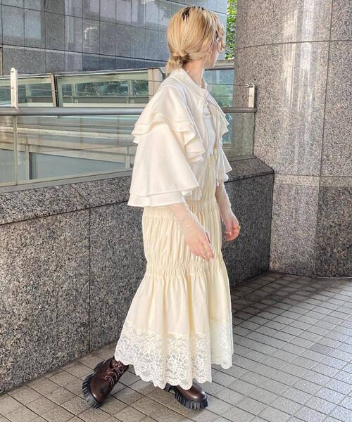 ur,Melty（ユアメルティー）の「2WAYレース切替スカート（スカート・レディース・オフホワイト/ブラック・FREE）」の14枚目の写真