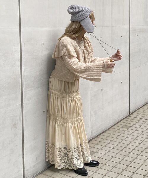 ur,Melty（ユアメルティー）の「2WAYレース切替スカート（スカート・レディース・オフホワイト/ブラック・FREE）」の5枚目の写真