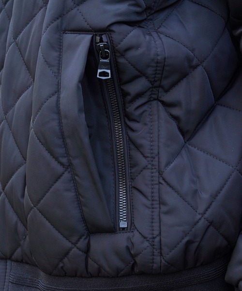 Calvin Klein(カルバン・クライン)の「Calvin Klein / カルバン クライン ダイヤキルトボンバージャケット(ブルゾン・メンズ・ブラック・MEDIUM/LARGE/X-LARGE)」の13枚目の写真