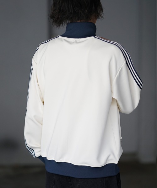 MinoriTY(マイノリティ)の「【MinoriTY】リブ配色サイドライントラックジャケット ジャージ メンズ(ジャージ・メンズ・チャコール/クリーム/ベージュ・M/L)」の15枚目の写真