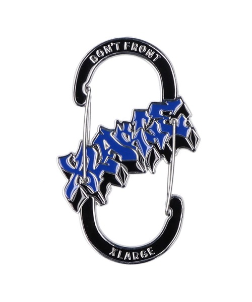 XLARGE（エクストララージ）の「GRAFFITI LOGO CARABINER