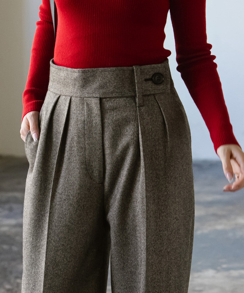 Noble(ノーブル)の「シックツイードサイドボタンパンツ(スラックス・レディース・ブラック・36/38)」の2枚目の写真