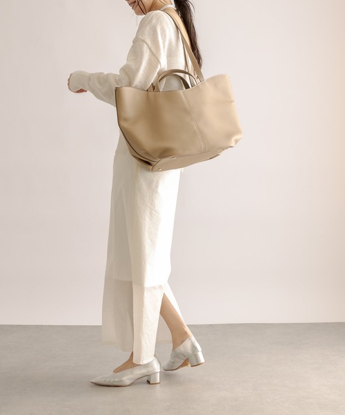 RIVE DROITE（リヴドロワ）の「ポインテッドソフトパンプス（パンプス・レディース・シルバー/サックスブルー/ブラック・24/23/23.5）」の6枚目の写真