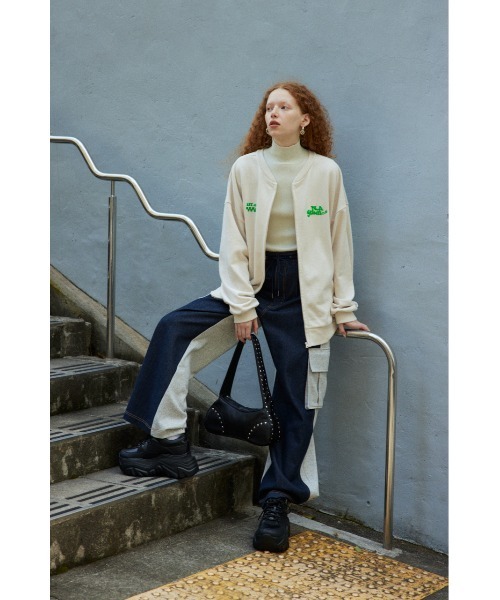 SLY（スライ）の「W FRONT LOGO ZIP UP SW ダブルフロント ロゴ ジップアップ スウェット（スウェット・レディース・オフホワイト/ブルー/ブラック/杢グレー・FREE）」の16枚目の写真