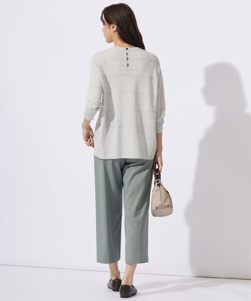 J.PRESS Ladies(J.プレス レディス)の「【WEB限定カラーあり・洗える】SILKY RAYON STRETCH ボーダー ニット(ニット/セーター・レディース・ライトグレー系/ダルブルー系/ネイビー系/ブラウン系・SMALL)」の8枚目の写真